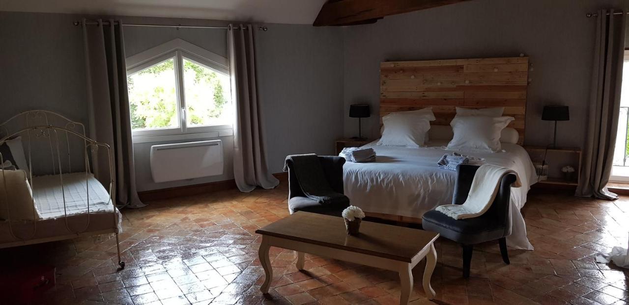 La Maison Josnes De Mady Ngoại thất bức ảnh
