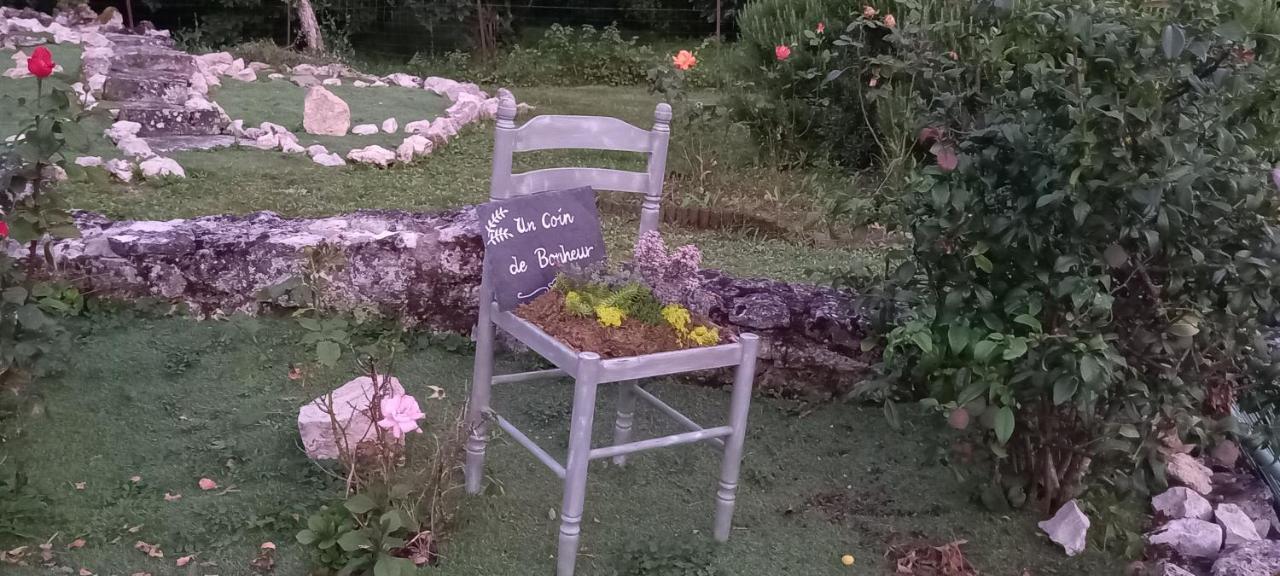La Maison Josnes De Mady Ngoại thất bức ảnh